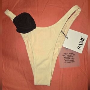 👙SAME Women's Cream Colored Bikini Bottom with Black Rose Detail Size XS